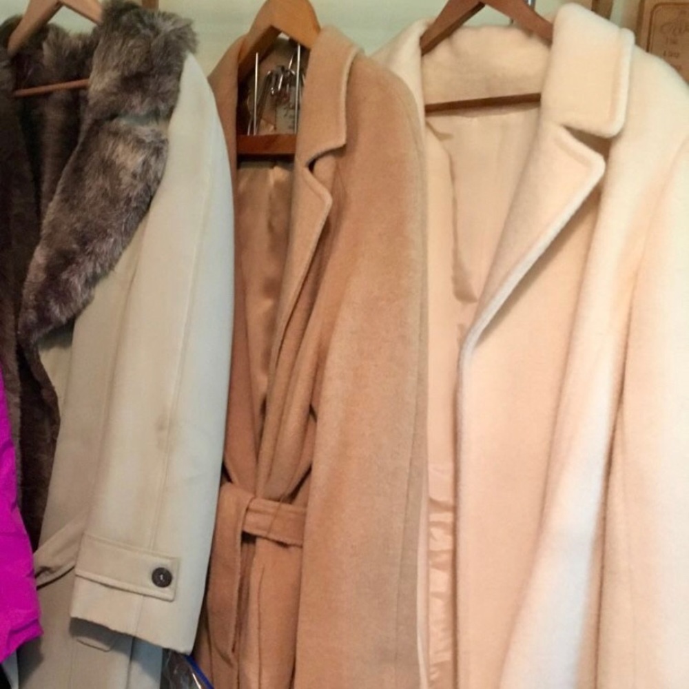 2 classy coats from legendary “The Famous” SZ 6/8